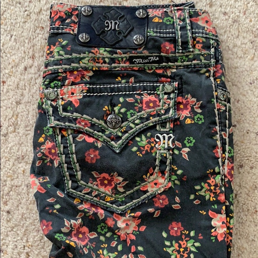 Floral Miss Me Jeans